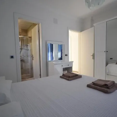 Villa The Ultimate In An Ideal Location, 1049 Kalkan